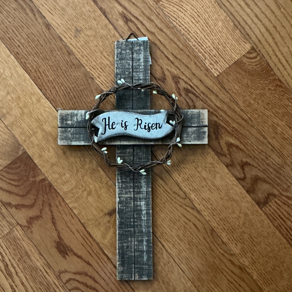 Rustic Wooden Cross with Wreath